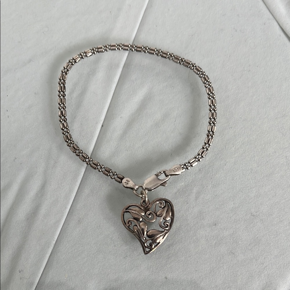 Delicate Silver Heart Charm Bracelet
